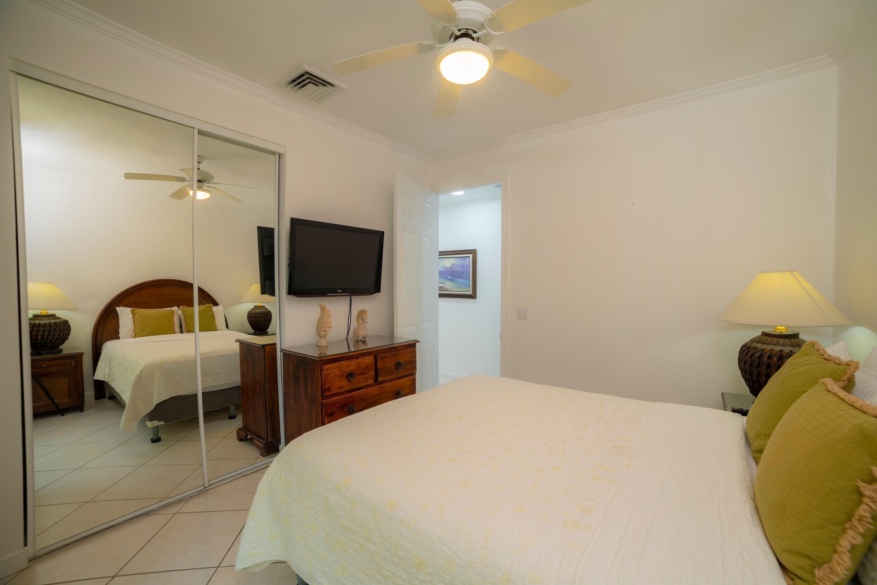 Apartment | 3 bedrooms, iron/ironing board