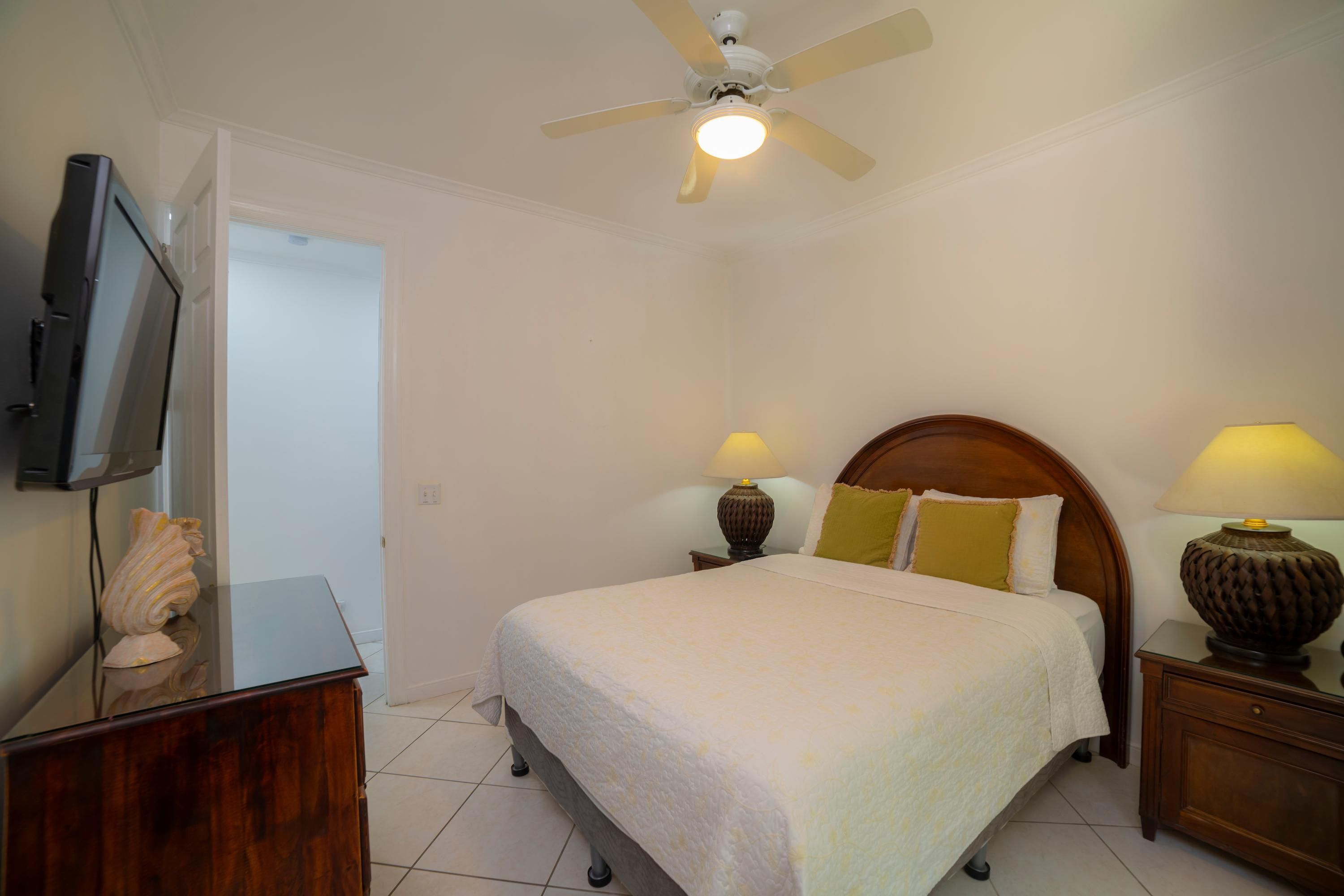 Apartment | 3 bedrooms, iron/ironing board