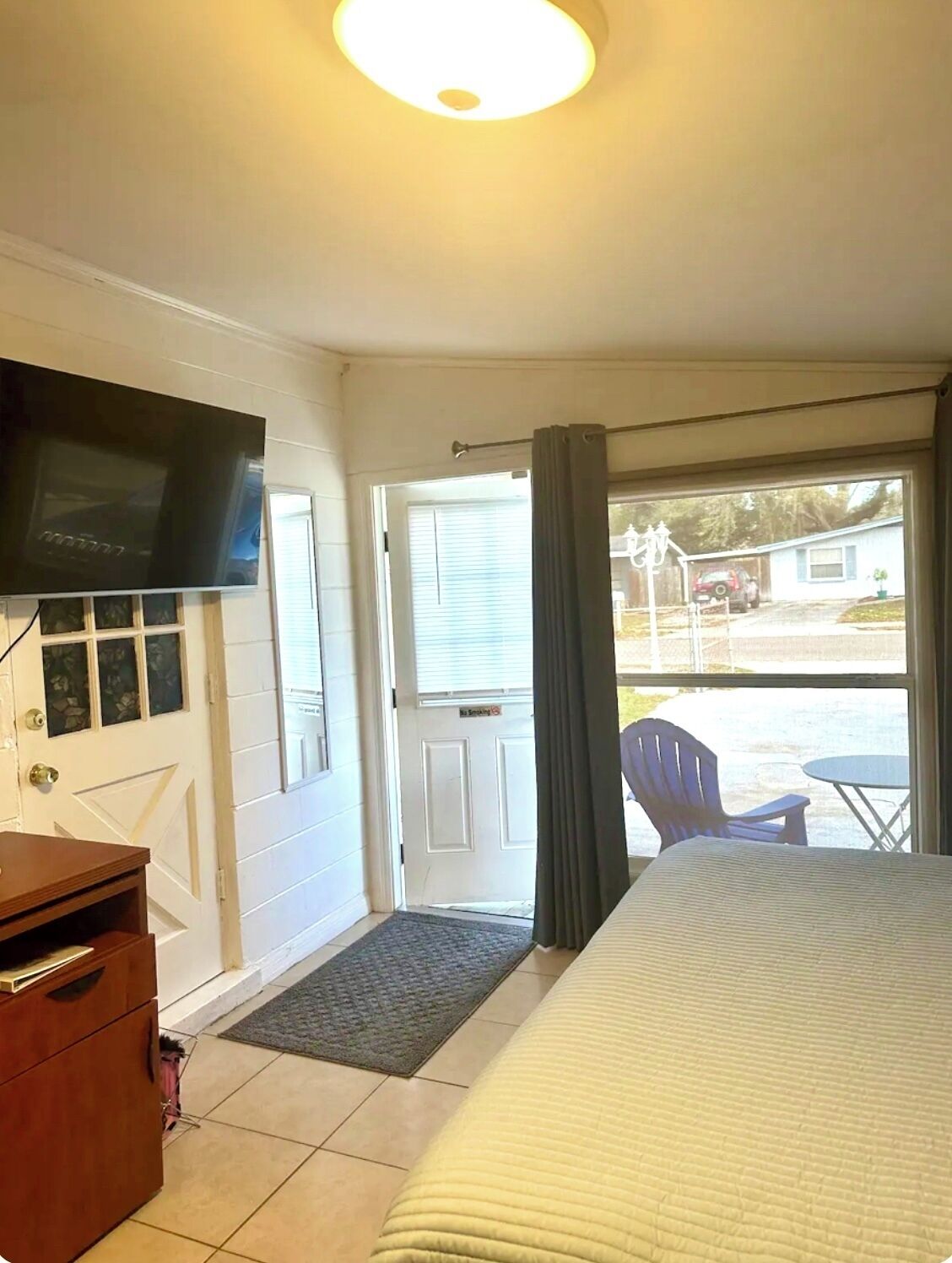 1 chambre, fer et planche à repasser, Wi-Fi, draps fournis