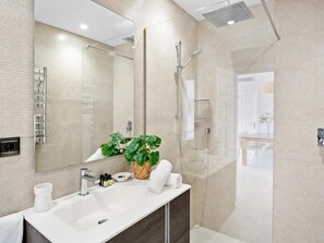 Hair dryer, towels