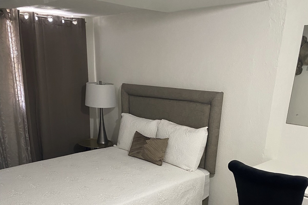 Comfort Apartment, Annex Building | 1 bedroom, in-room safe, free WiFi, bed sheets