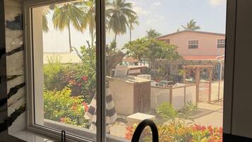 Cafetera/tetera, tetera/pava eléctrica, tostadora