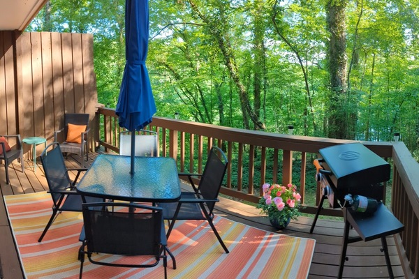 屋外ダイニングエリア