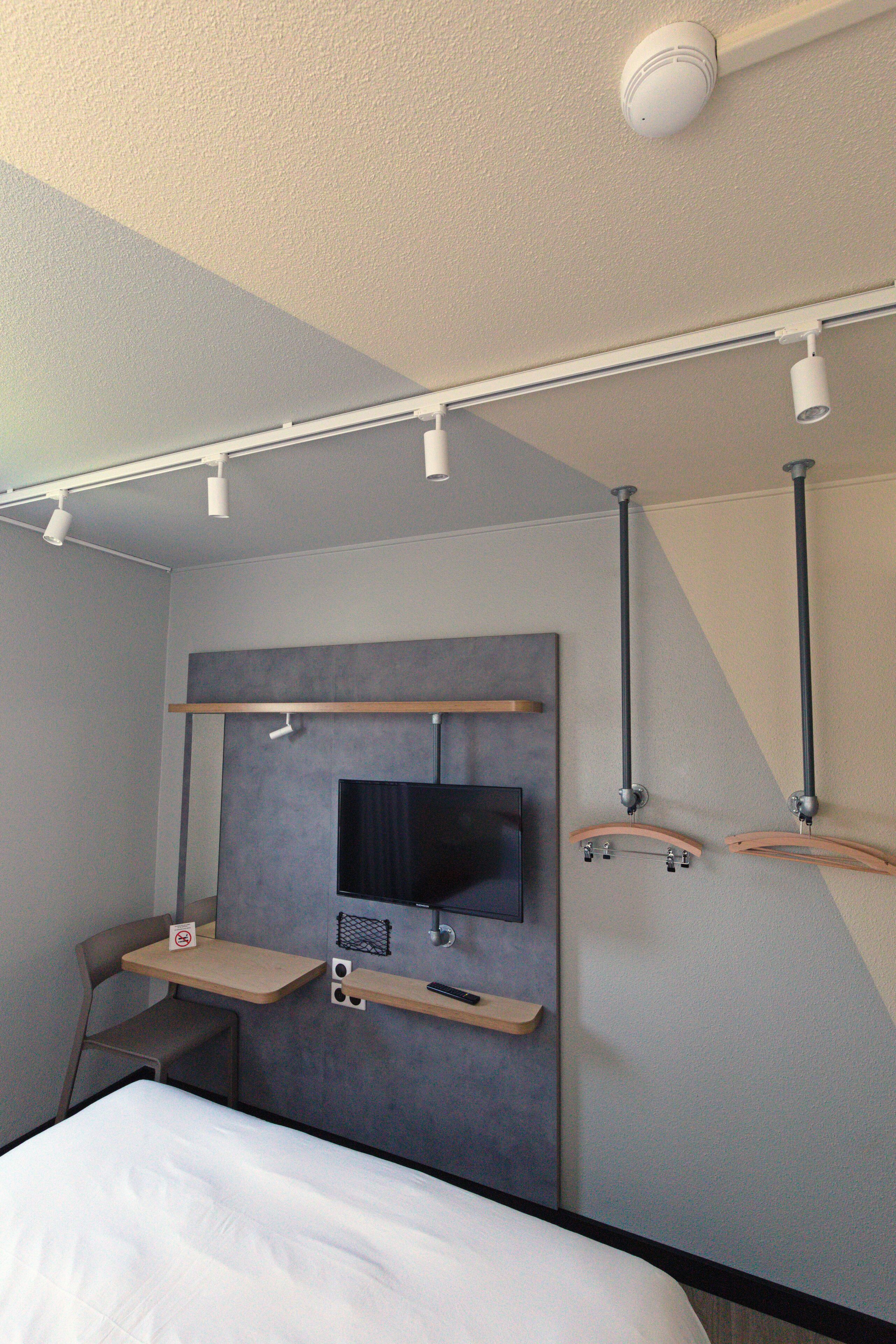 double room, 1 double bed | desk, free cots/infant beds, free wifi, bed sheets