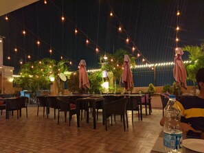 Restaurant - CHINMAYE INN (Bhagalpur)