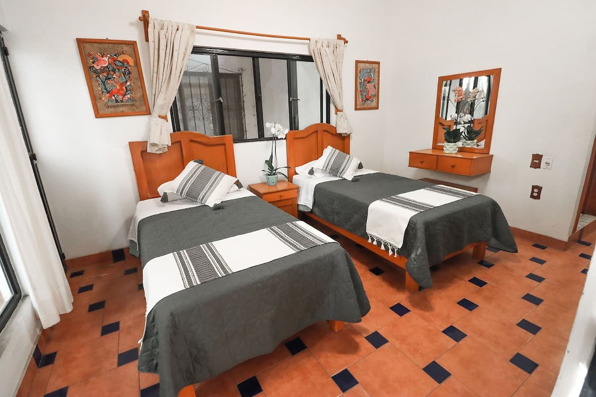 2 chambres, Wi-Fi gratuit, draps fournis