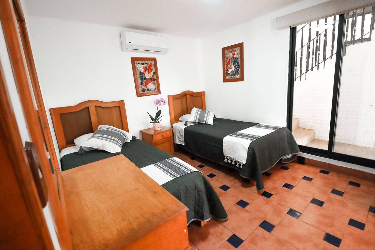 2 chambres, Wi-Fi gratuit, draps fournis
