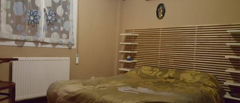 1 dormitorio, wifi, ropa de cama