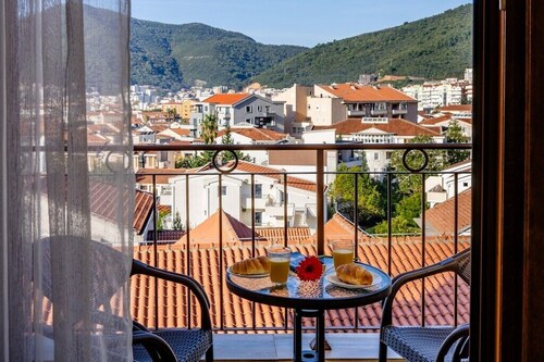 Arvala Apartments  - Apartment with Balcony