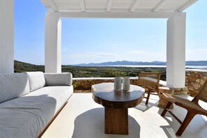 Outdoor dining - Ciel Villas Paros (Paros)