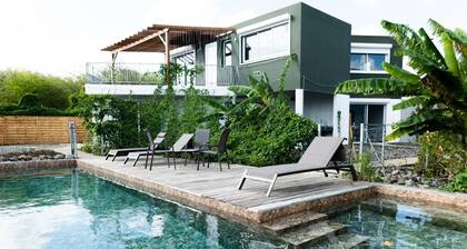 La "Mer de Canne" Standing Villa SECRET NATURE 2. Paradise beach 5 minutes away!