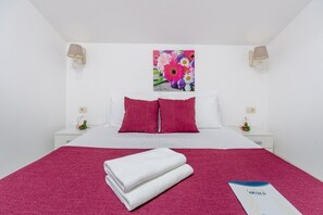 1 chambre, fer et planche à repasser, Wi-Fi
