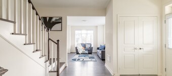 MODERN 3 BEDROOM HOUSE IN FAMILY FRIENDLY NEIGHBOURHOOD