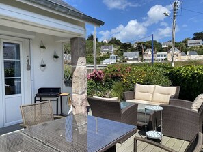 Outdoor dining - 488-Beautiful house a stone's throw from CAROUAL beach (CAROUAL)