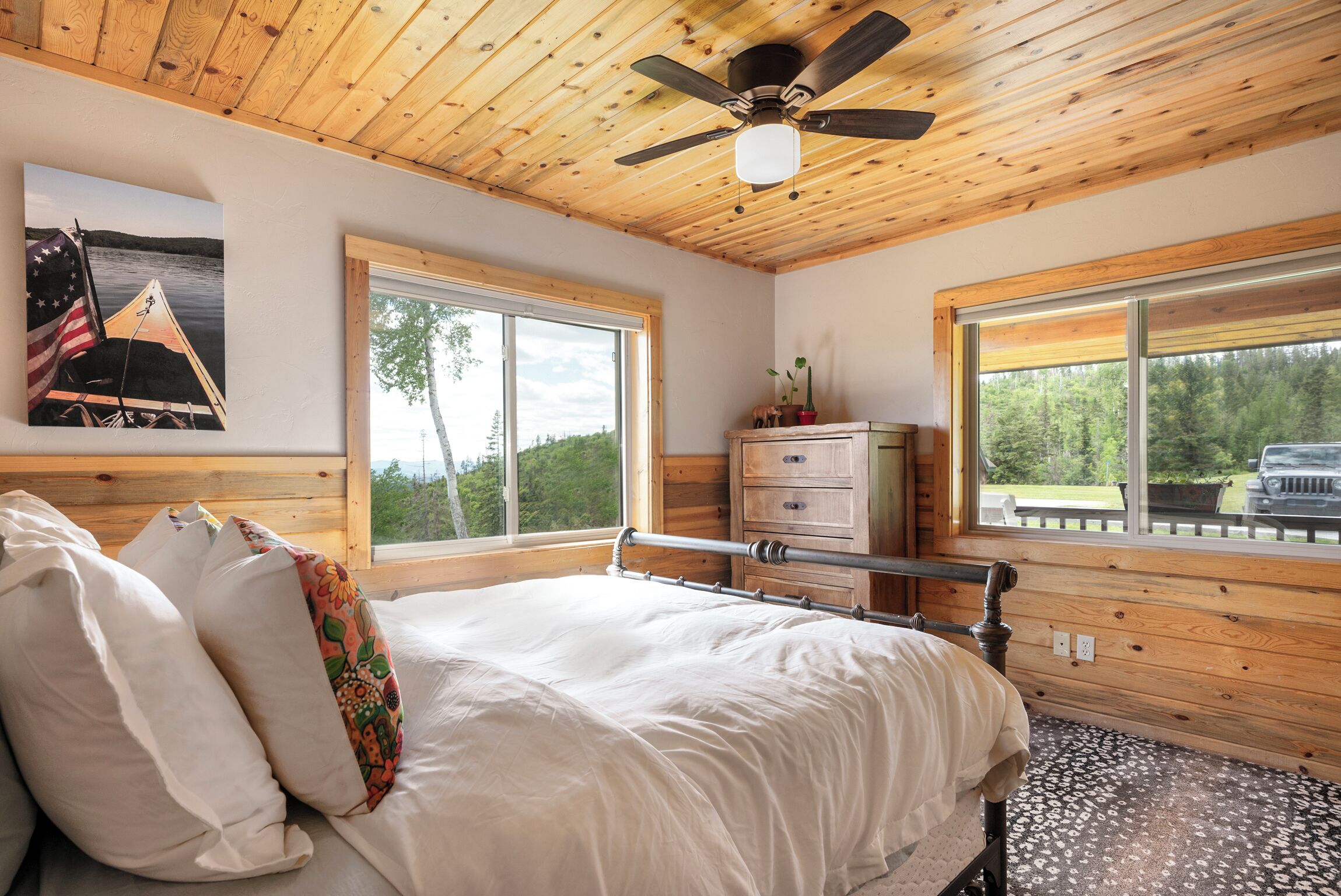 3 室のベッドルーム、デスク、アイロン / アイロン台、WiFi (無料)