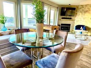 Dining - Stylish Oceanfront Escape 2 Master Suites King Bed (Long Beach)