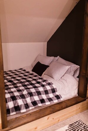 3 Schlafzimmer, Bügeleisen/Bügelbrett, kostenloses WLAN, Bettwäsche