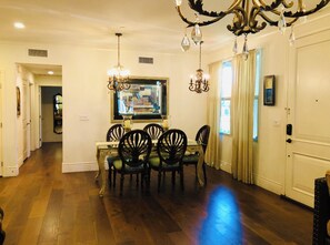 Dining - Beautiful Condo in Great Irvine California (Irvine)