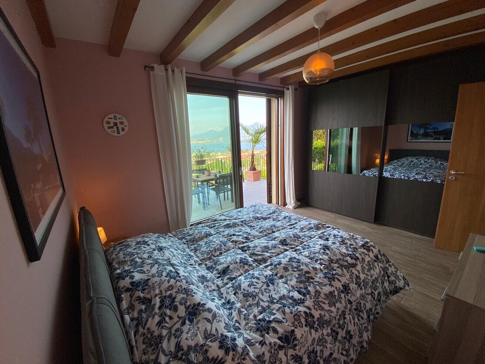 2 Schlafzimmer, Bügeleisen/Bügelbrett, kostenloses WLAN