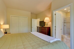5 chambres, bureau, Wi-Fi, draps fournis