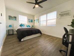 1 bedroom, iron/ironing board, free WiFi - POMPANO BEACH DELIGHT RETREAT 5' BEACH (Pompano Beach)