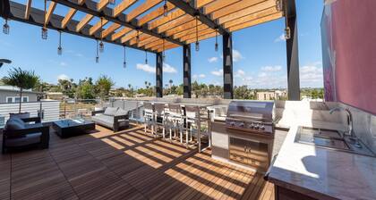 Beautiful Modern 2-Bed in DT Vista!