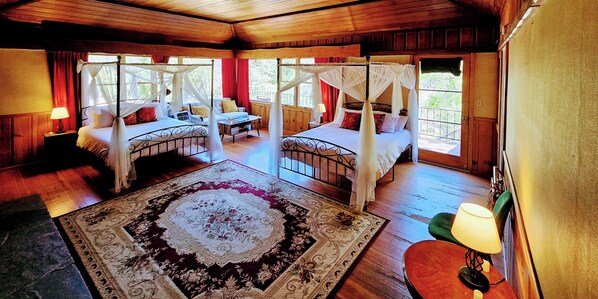 Suite estudio panorámica | Sábanas de algodón egipcio, ropa de cama de alta calidad y edredón 