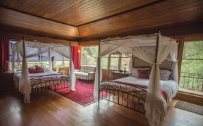 Suite estudio panorámica | Sábanas de algodón egipcio, ropa de cama de alta calidad y edredón 
