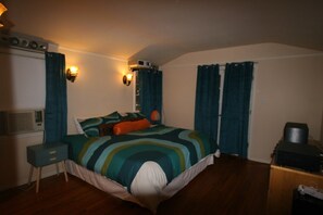 2 chambres, bureau, fer et planche à repasser, Wi-Fi gratuit