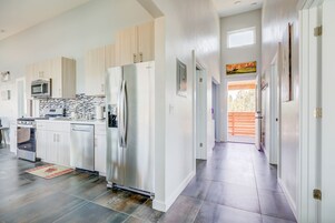 House | Private kitchen | Full-size fridge, microwave, oven, stovetop