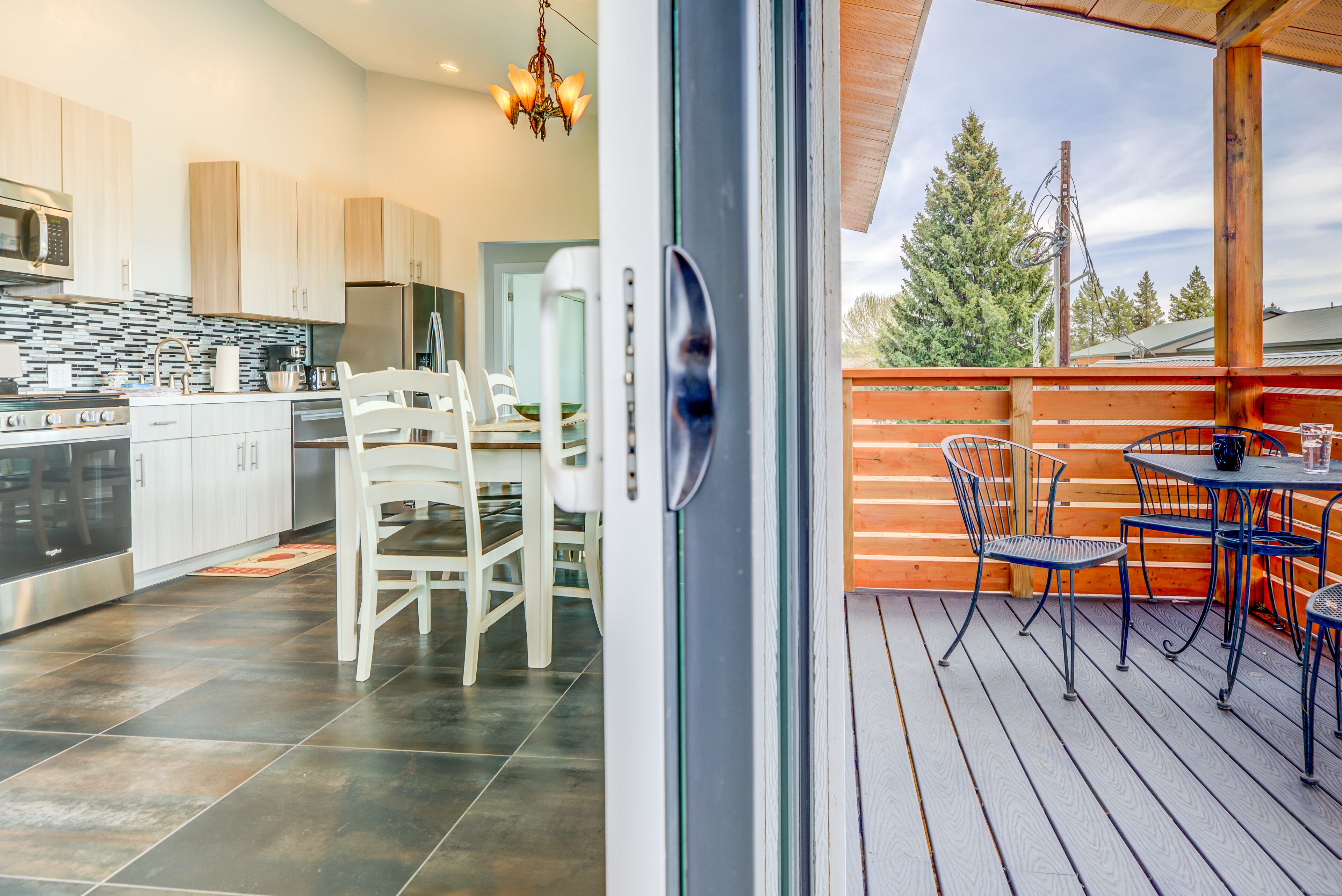 House | Terrace/patio