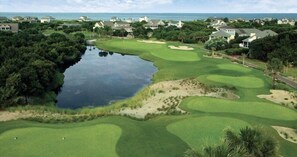 Golf - Bald Head Island Beach House on golf course beach access #9 Sleeps up to 15 (Bald Head Island)