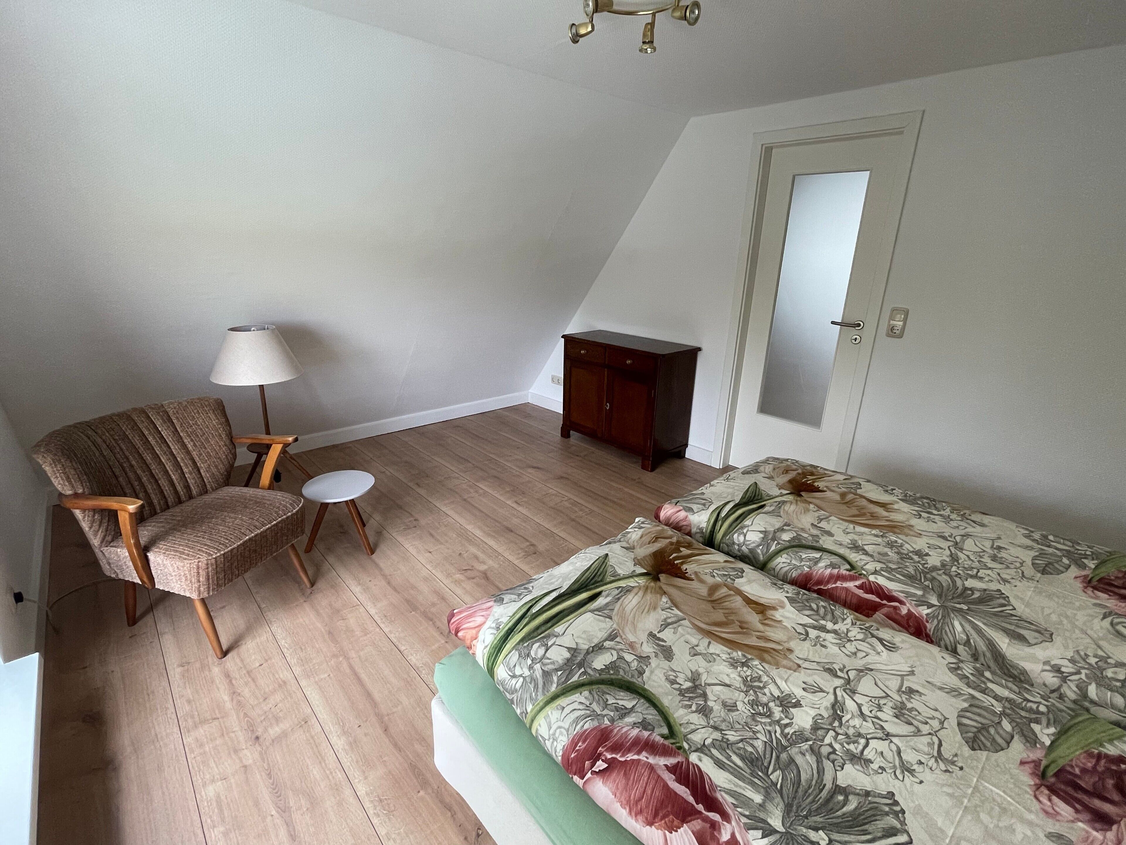 2 habitaciones, wifi gratis y ropa de cama 