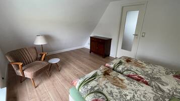 2 habitaciones, wifi gratis y ropa de cama