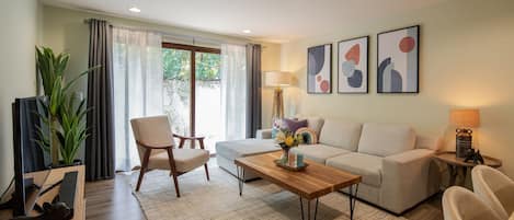 Superior Apartment | Living area