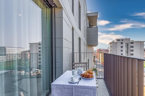 Outdoor dining - ICON H Lugano 505 Suite Business, Lugano, Switzerland (Lugano)