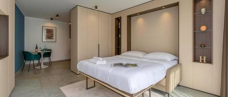 Ferros/tábuas de passar roupa, Wi-Fi de cortesia, roupa de cama