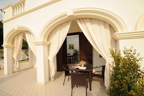 Outdoor dining - Pescoluse: Appartamento di Lusso (Pescoluse)