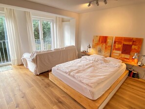 2 chambres, bureau, fer et planche à repasser, Wi-Fi gratuit