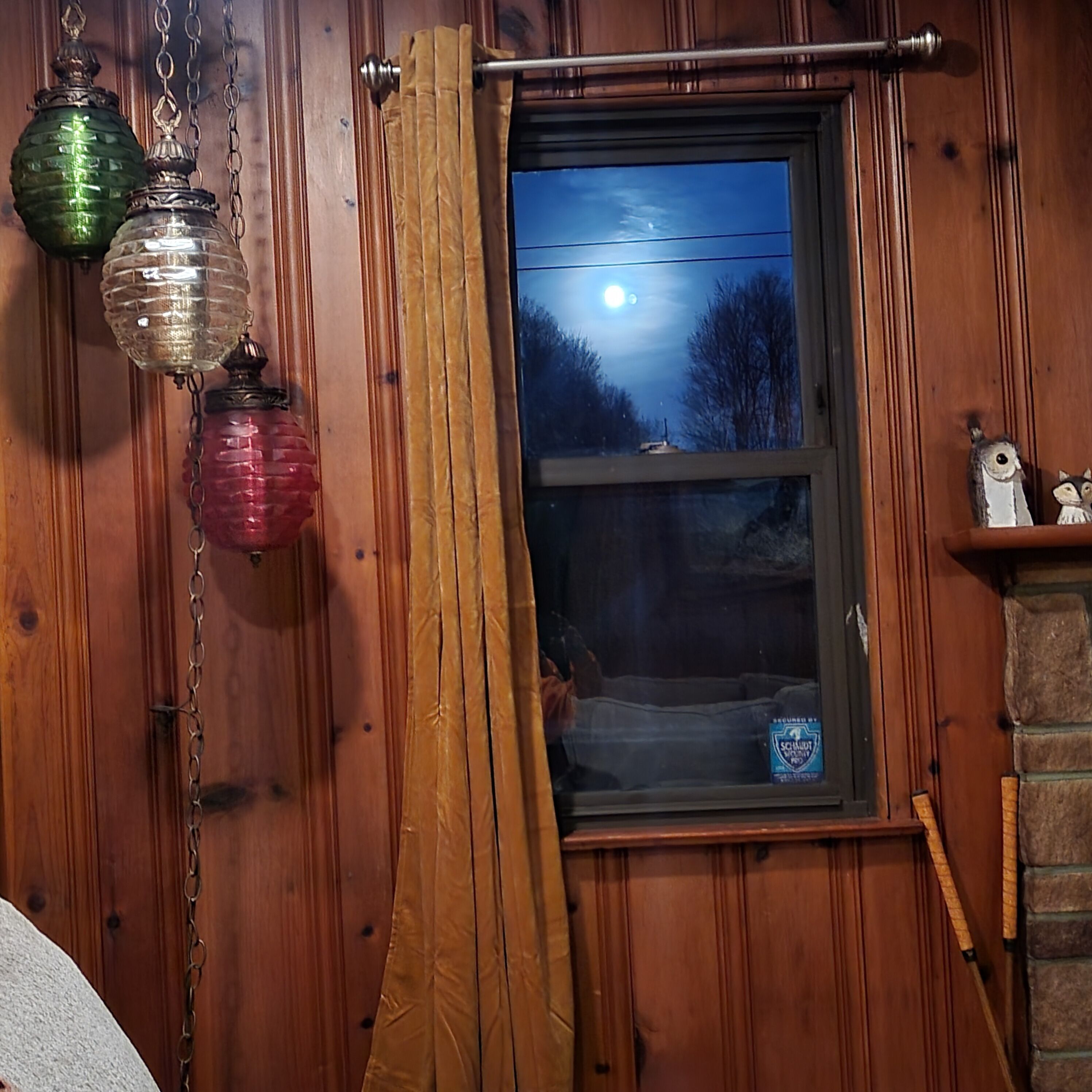 Lucas Mansfield Area Cozy Brick & Wood On 6 Acres