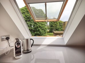 Cottage | 3 bedrooms, individually decorated, individually furnished, free WiFi - The Arthur Suite Stone Cross Mansion (Ulverston)