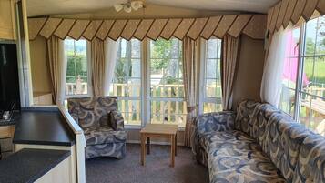 Kabin | Ruang keluarga | Perapian