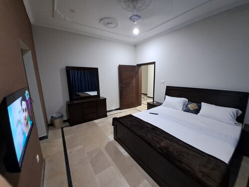 Guest House Islamabad near Airport.