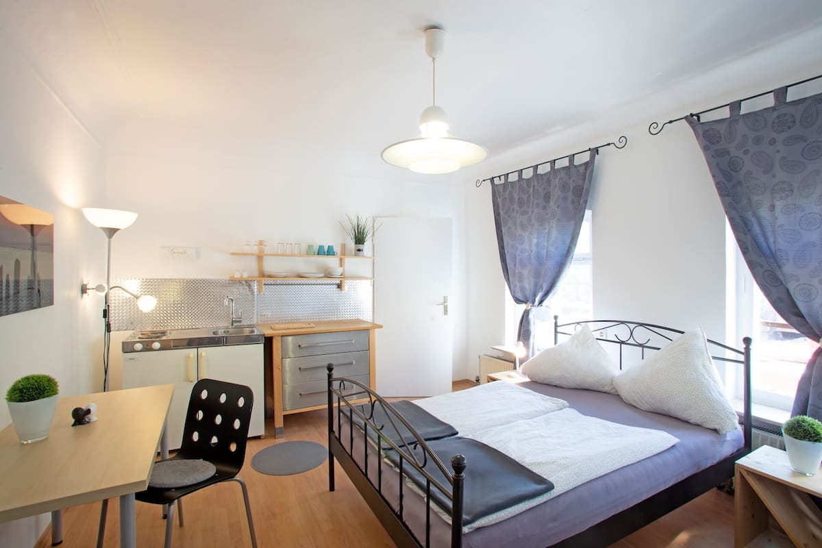 Studio, phòng tắm riêng (Dreibettzimmer) | 1 phòng ngủ
