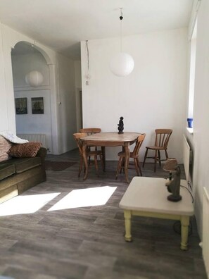 House | Living room