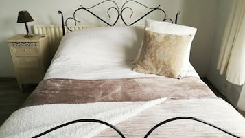 2 chambres, fer et planche Ă  repasser, lit parapluie, Wi-Fi gratuit