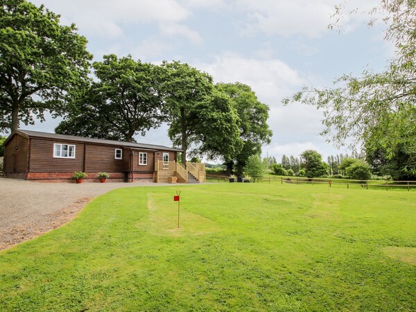The Log Cabin - Malvern Hills