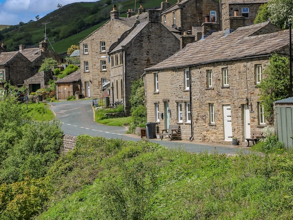 Cottage | Interior - Wayside Farm (Richmond)