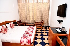 Room - Hotel Hemkunth (Kasauli)