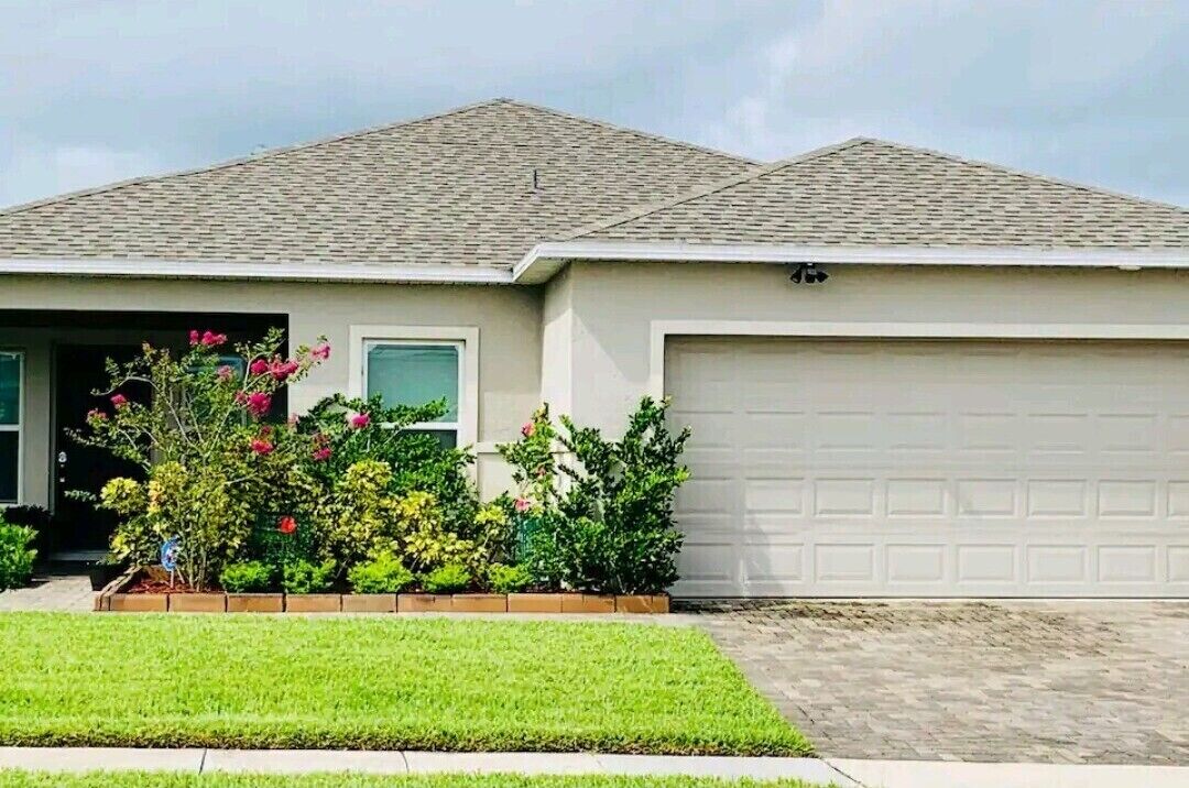 Amazing 4 bedroom house Close TO Championsgate AND Disney World